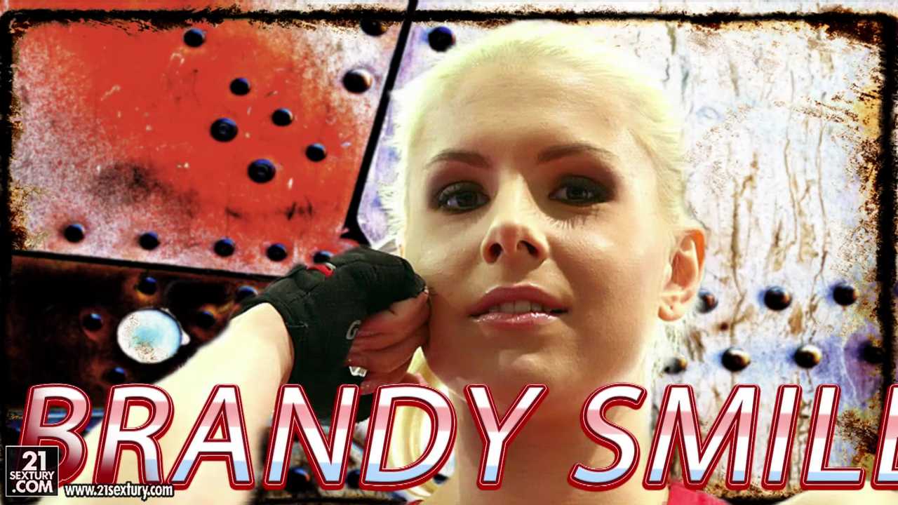 NudeFightClub presents Nikky Thorne  vs Brandy Smile, Scene #01